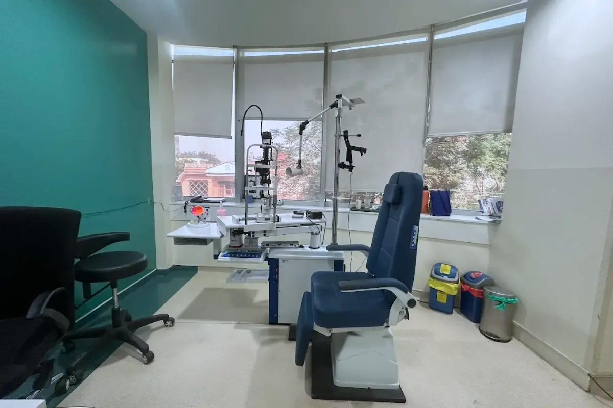 Outpatient Department at Premium Eye Care Patiala